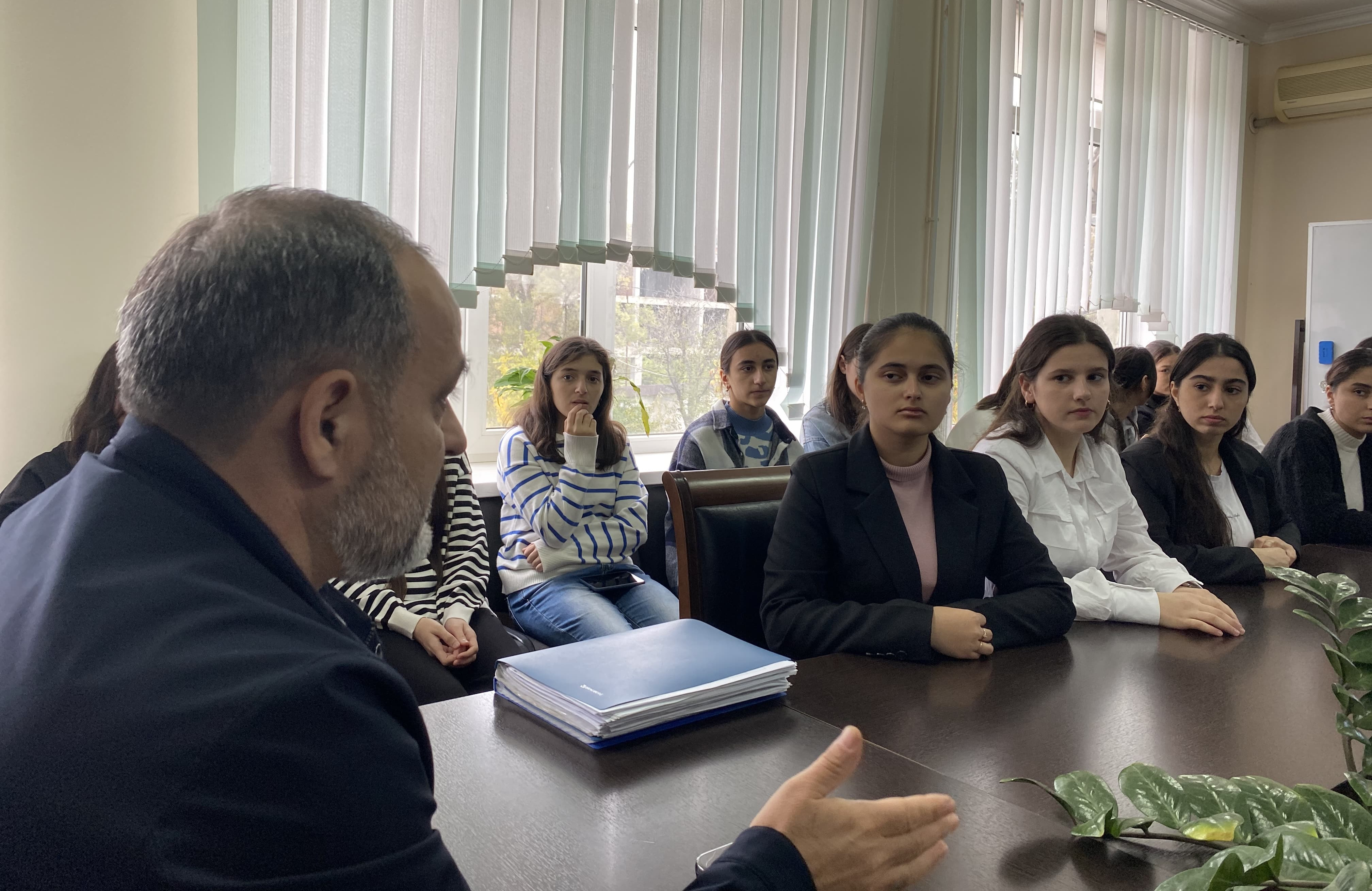 Противодействие идеологии терроризма обсудили в Дербентском колледже